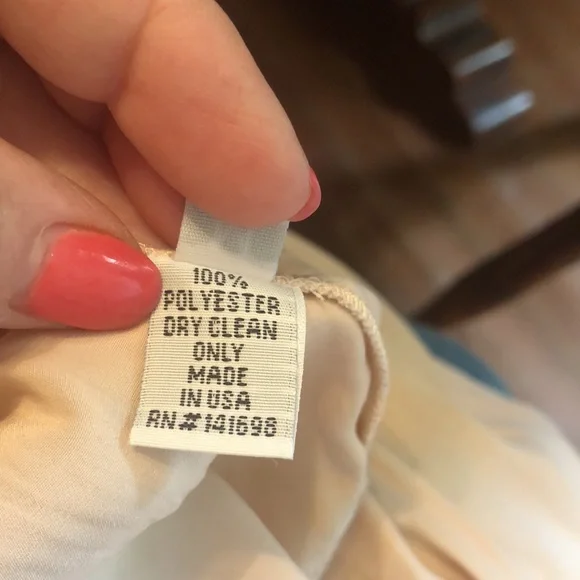 RAMY BROOK NEW YORK pastel pink top with beautiful full long sleeves. - Picture 5 of 9